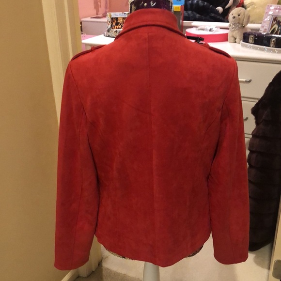 Jacket - Picture 2 of 9